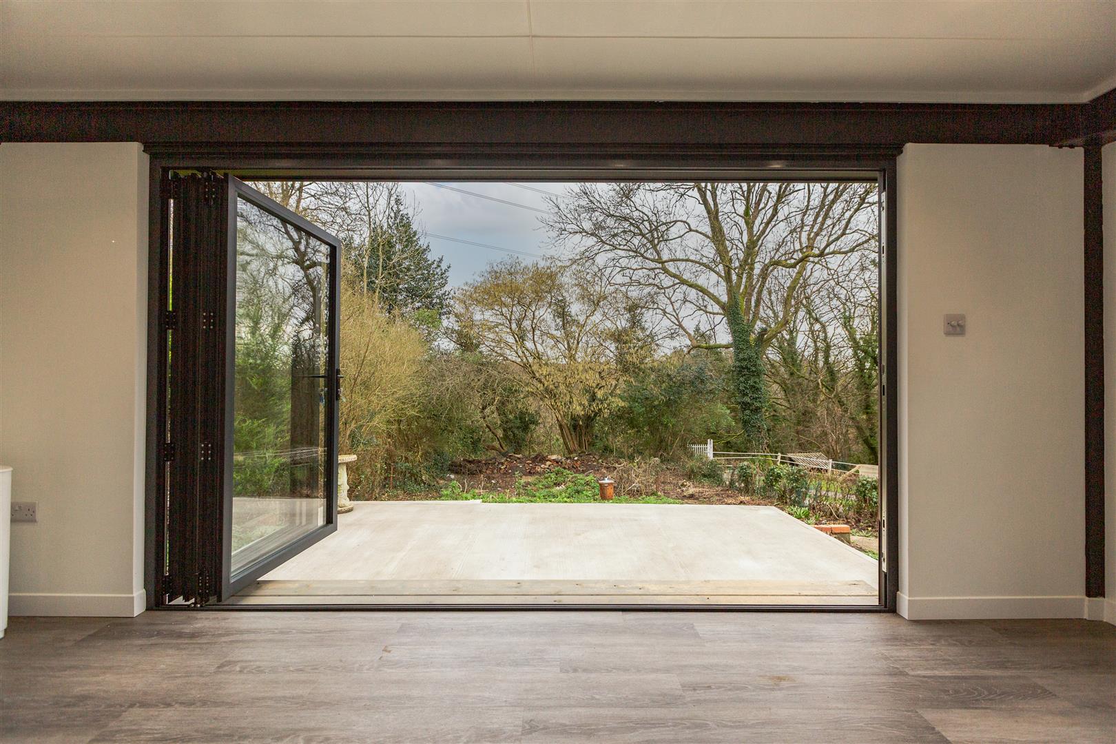 Frederick Place, Llansamlet, Swansea, SA7 9TX